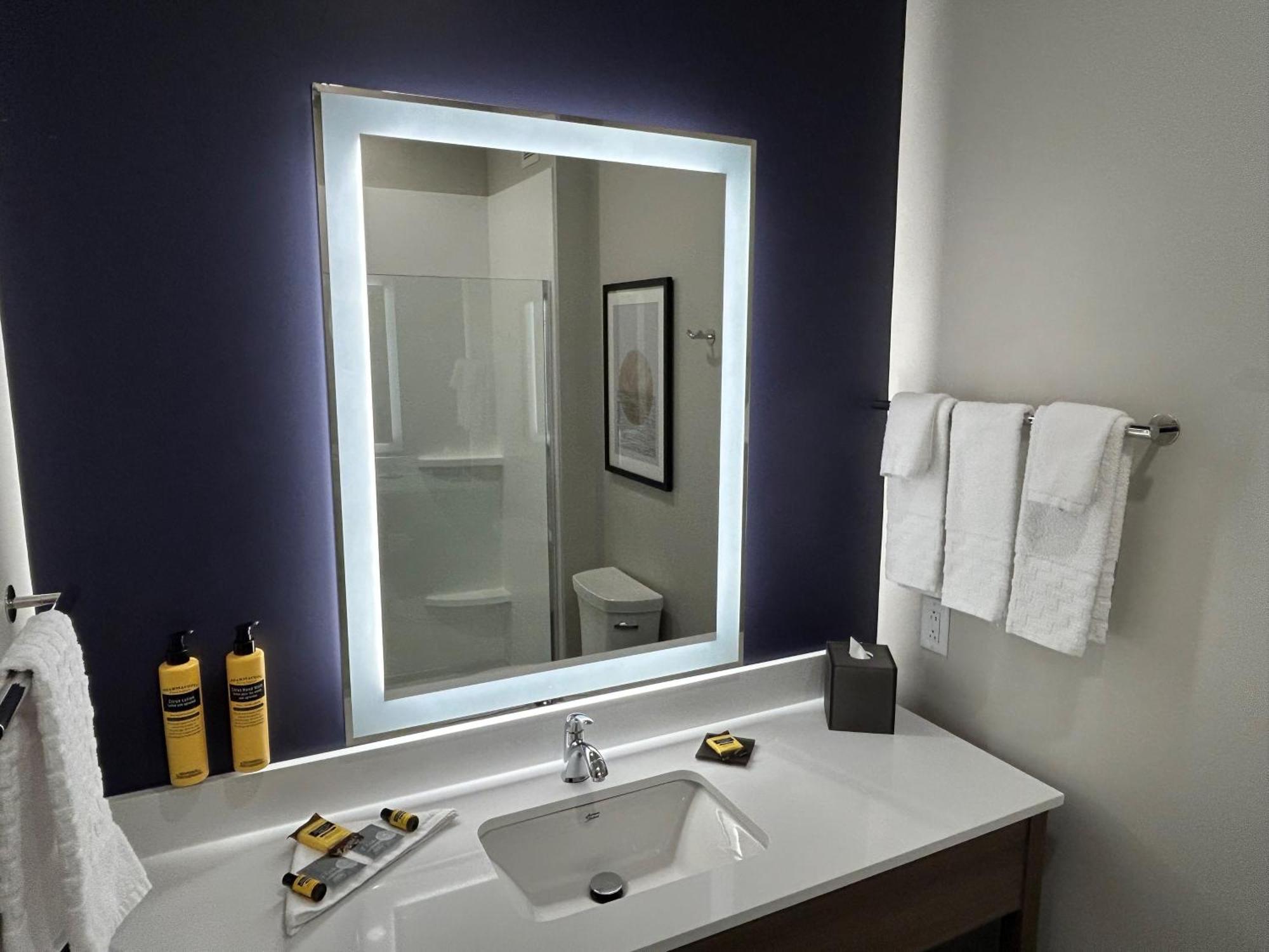 Best Western Plus Marquette Hotel & Suites מראה חיצוני תמונה